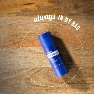 🔥 Deep Blue Stick: protože bolest svalů není tvůj životní styl! 💪😎 Představ si tohle: Včera jsi byl/a hrdina – 100 dřepů,...